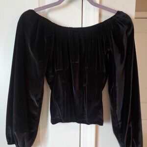 Pinup Couture PUG Black velvet peasant top